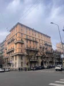 Appartamento in Affitto a Milano via Losanna 23