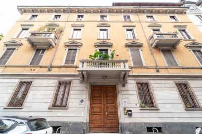 Appartamento in Affitto a Milano via Lazzaro Palazzi 14