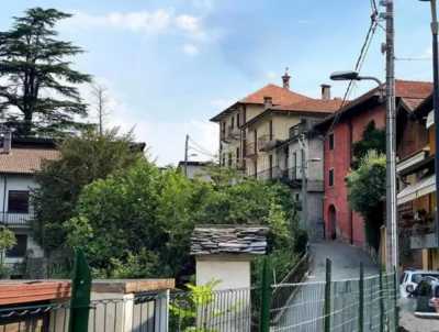 Villa in Vendita a Gravellona Toce via Principe Umberto