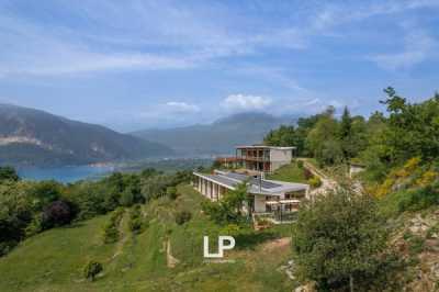 Villa in Vendita a Verbania via Corsica
