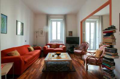 Appartamento in Vendita a Milano via Luigi Settembrini 52