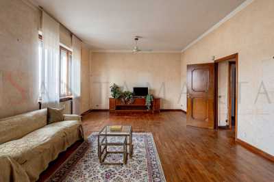 Appartamento in Vendita a Milano Viale Beatrice D