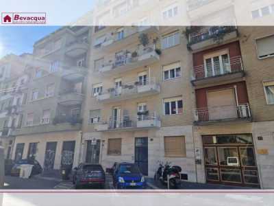 Appartamento in Vendita a Milano via Francesco Ingegnoli 15