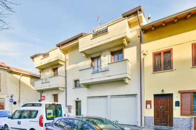 Appartamento in Vendita a Giussano via Santa Chiara