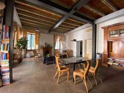 Appartamento in Vendita a Verona via Antonio Cantore 7
