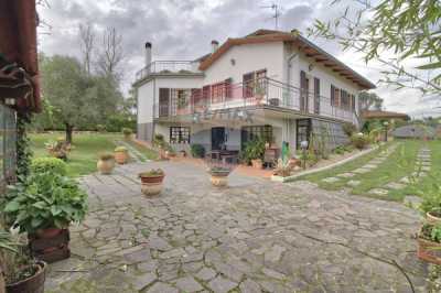 Villa in Vendita a Laterina Pergine Valdarno via Luigi Pirandello 2