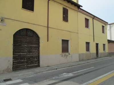 Palazzo Stabile in Vendita a Piadena Drizzona via Guglielmo Marconi 14