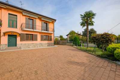 Villa in Vendita a Basiano via Manzoni 10