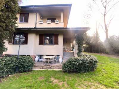 Villa in Vendita ad Agrate Brianza via Don Luigi Cantini