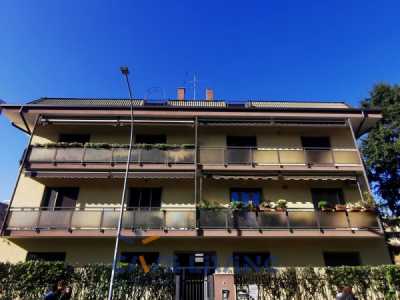 Appartamento in Vendita a Cesano Boscone via Vincenzo Monti 4