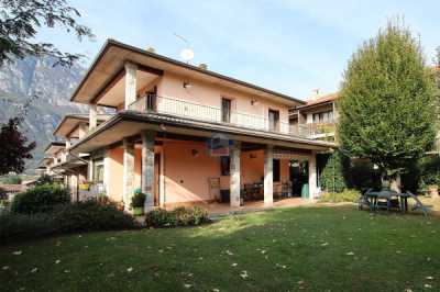 Villa in Vendita a Darfo Boario Terme via s Uberto 19