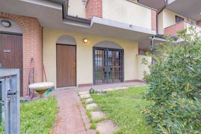 Villa in Vendita a Treviglio via Isser 31 24047 Treviglio bg Italia