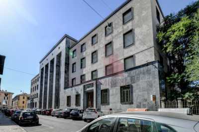 Palazzo Stabile in Vendita a Brescia via s Caterina 1