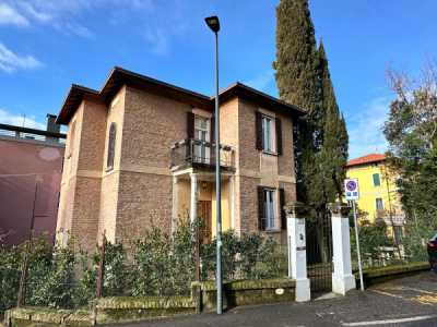 Villa in Vendita a Brescia