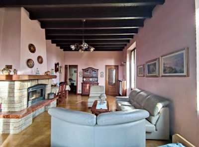 Villa in Vendita a Bregnano via Giuseppe Garibaldi 74