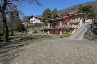 Villa in Vendita a Grumello del Monte via Fontane