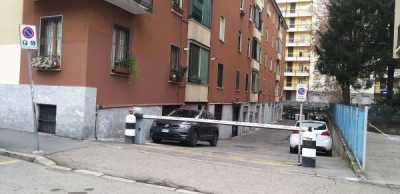 Box Garage in Vendita a Milano via Melchiorre Gioia 129