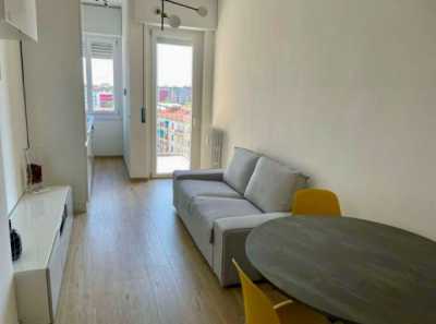 Appartamento in Affitto a Milano via Lodovico il Moro 61