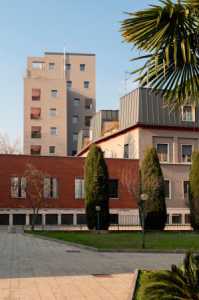 Appartamento in Affitto a Milano Viale Carlo Espinasse 93
