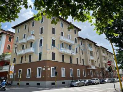 Appartamento in Affitto a Milano Viale Tibaldi 64