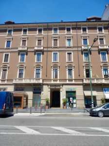 Appartamento in Affitto a Milano via Monte Rosa 20