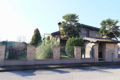 Villa in Vendita a Codogno via Gian Luigi Pandolfi