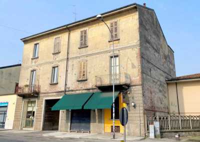 Palazzo Stabile in Vendita a Lodi via Felice Cavallotti 13