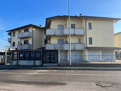 Appartamento in Vendita a Borghetto Lodigiano via 25 Aprile