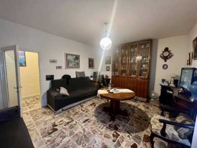 Appartamento in Vendita a Sarnico via Vittorio Veneto