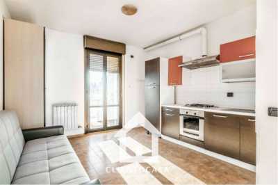 Appartamento in Vendita a Parabiago via Eugenio Villoresi 6