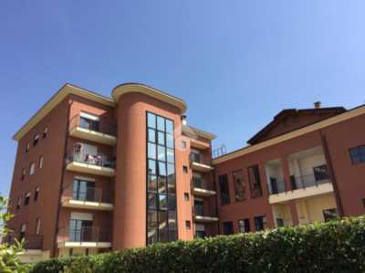Appartamento in Vendita a Pessano con Bornago via Luigi Einaudi 10