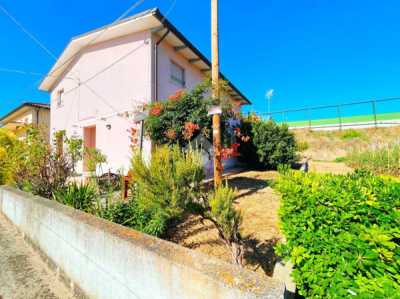 Villa in Vendita a Porto San Giorgio via e Fermi 27