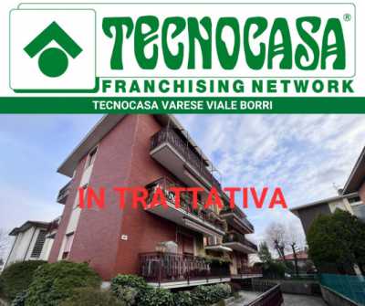 Appartamento in Vendita a Varese Viale Luigi Borri 187