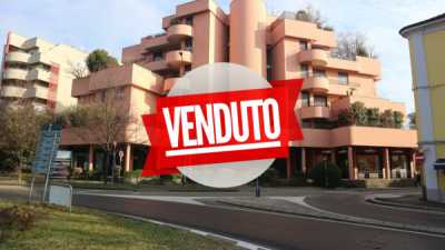 Appartamento in Vendita a Saronno Piazzale Don Giuseppe Borella 7