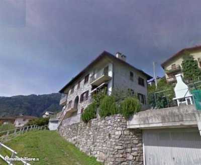 Appartamento in Vendita a Berbenno di Valtellina