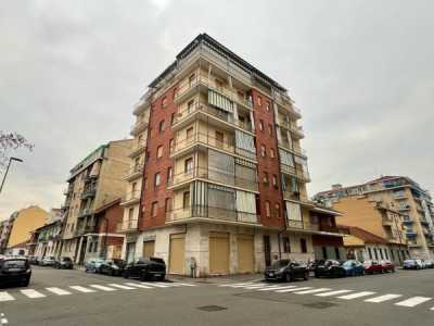 Appartamento in Vendita a Torino via Forlã¬ 141