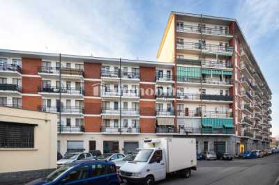 Appartamento in Vendita a Torino via Veglia 10