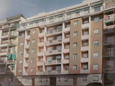 Appartamento in Vendita a Torino via Barletta 86