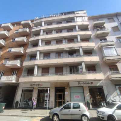 Appartamento in Vendita a Torino via Tripoli 159