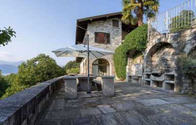 Villa in Vendita ad Orta San Giulio via Valle 6