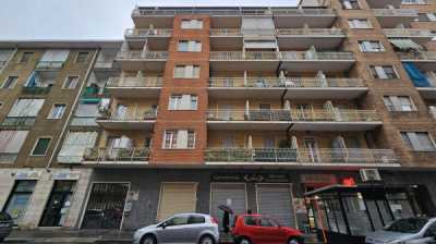 Appartamento in Vendita a Torino via Monastir 4