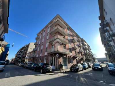 Appartamento in Vendita a Novara via Costantino Perazzi 33
