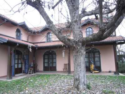Villa in Vendita a Cherasco Viale della Sibla 10