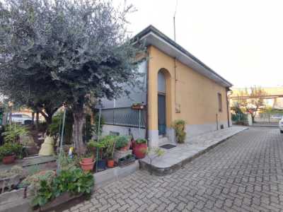 Villa in Vendita a Grugliasco via Don Mario Caustico