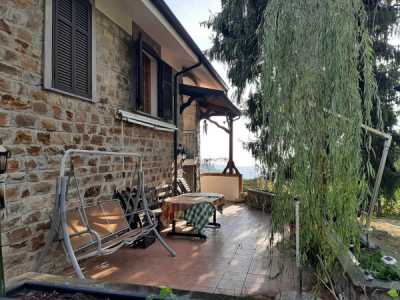 Villa in Vendita a Montabone Regione San Vittore 2