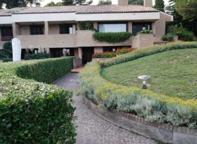 Villa in Vendita a Pesaro