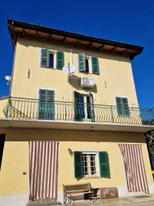 Rustico Casale in Vendita ad Altavilla Monferrato via Vittorio Emanuele ii 48