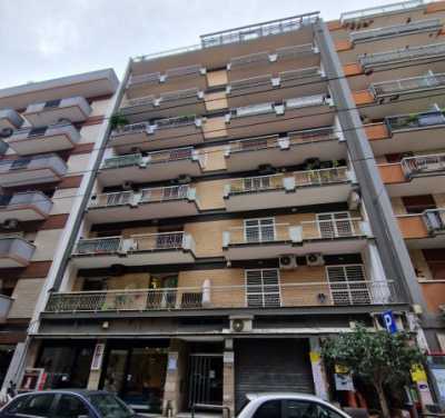 Appartamento in Affitto a Bari via Principe Amedeo 328