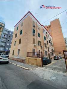 Appartamento in Affitto a Taranto via Reggio Calabria 1