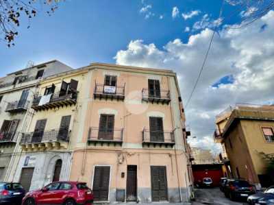 Appartamento in Vendita a Palermo Corso Dei Mille 269